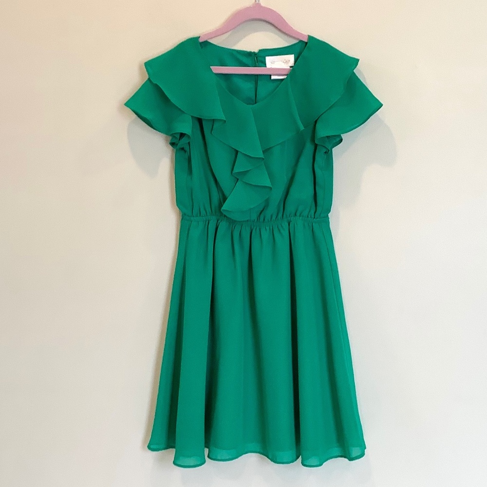 Floaty girl’s emerald green dress